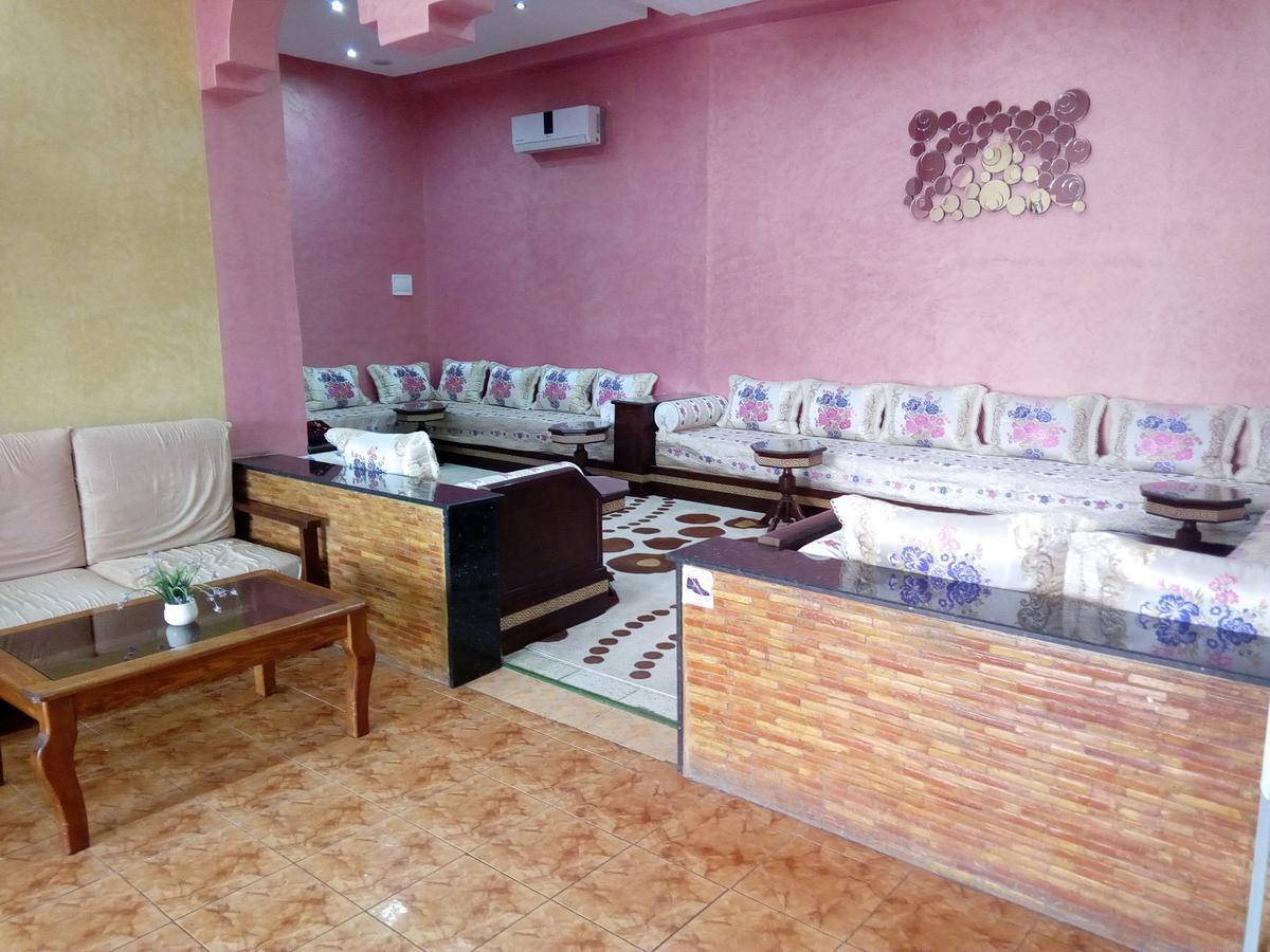 Hotel Cafe Restaurant Assaka تزنيت‎ المظهر الخارجي الصورة